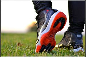 Як відрізнити підроблені кросівки Nike Air Jordan XI? - блог Styles.ua