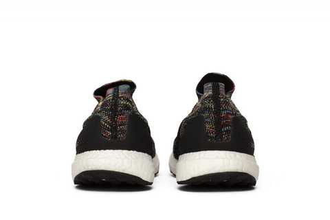 ᐉ Кроссовки adidas UltraBoost Laceless Black (B37687) купить по