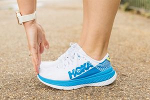Кросівки для бігу по асфальту. 15 кращих варіантів від Hoka, Brooks, Asics, Altra - блог Styles.ua