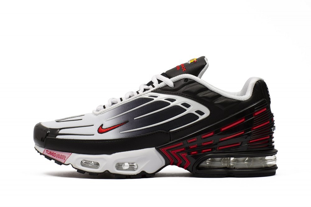 black white and red nike air max