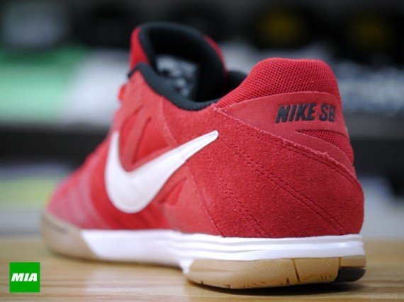 Кроссовки Nike SB Lunar Gato [University Red White Gum].