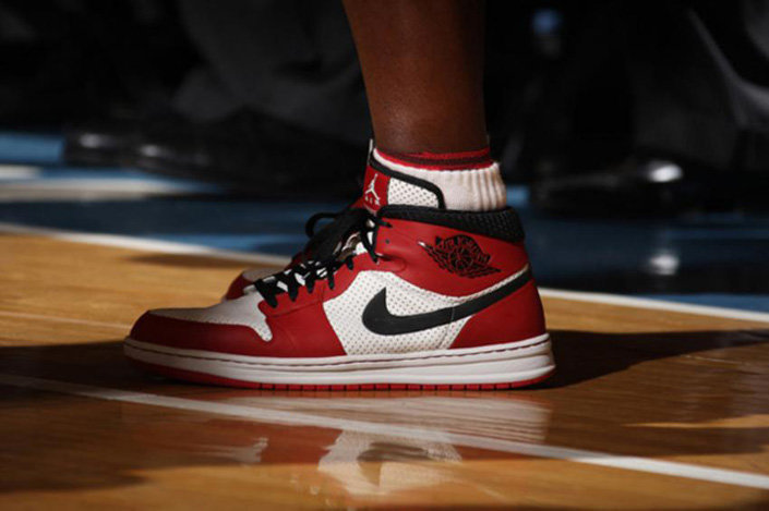 первые кроссовки Jordan, навсегда изменившие лицо баскетбольной обуви и баскетбола в целом