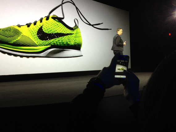 Кроссовки Nike Flyknit Racer [Volt].
