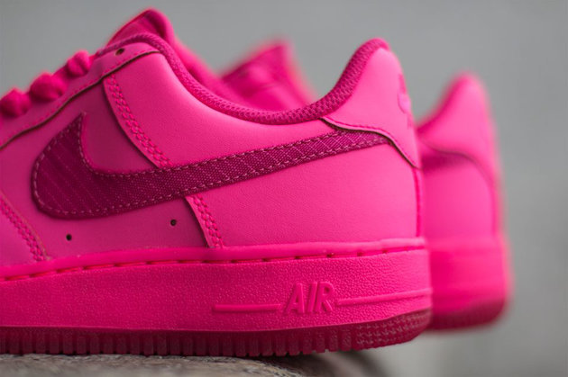 nike air force hot pink