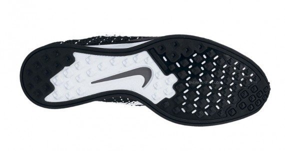 Кроссовки Nike Flyknit Racer [Dark Grey White Black].