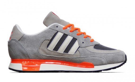 adidas Originals ZX 850 Aluminum Chalk Iron Styles.ua