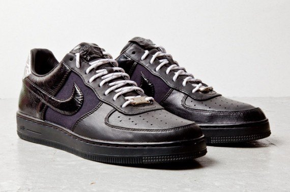 Кроссовки Nike Air Force 1 Downtown [Black Leather]. 
