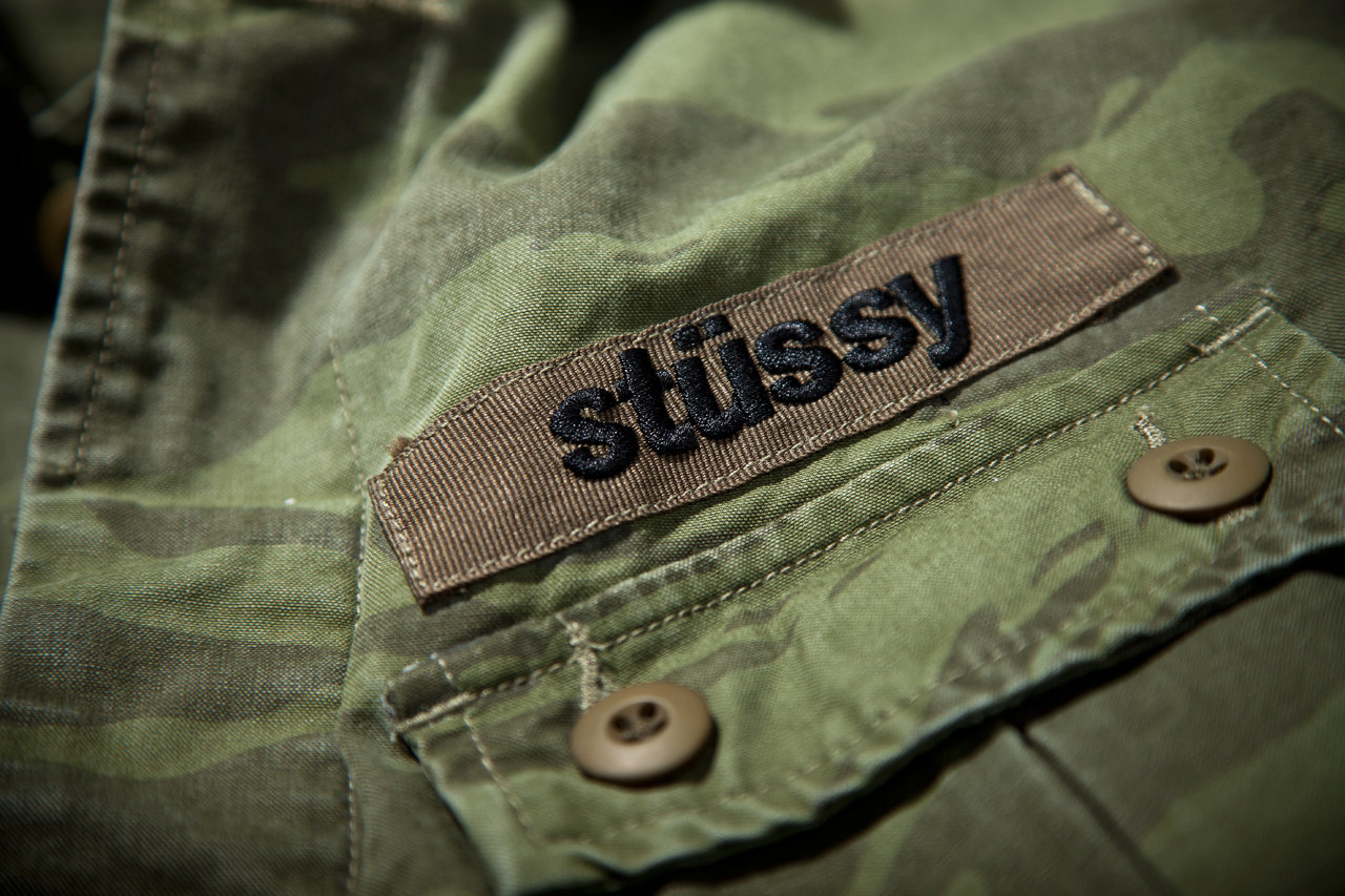 Камуфляжные куртки Stussy весна-лето 2013.
