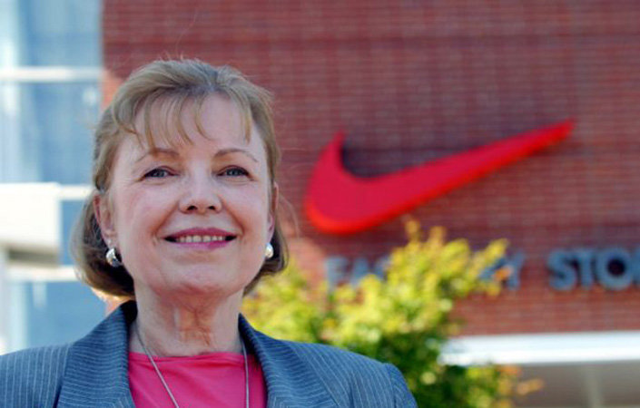 Создатель логотипа Nike - Carolyn Davidson
