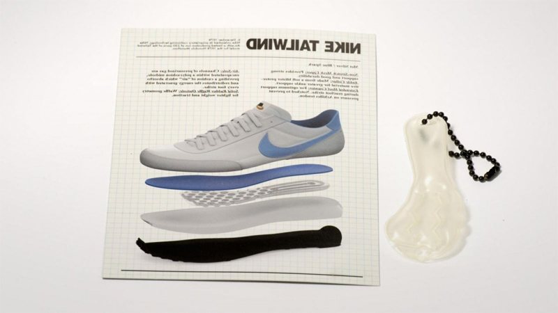 Вперше технологія c повітряною подушкою Air з'явилася в моделі Nike Tailwind